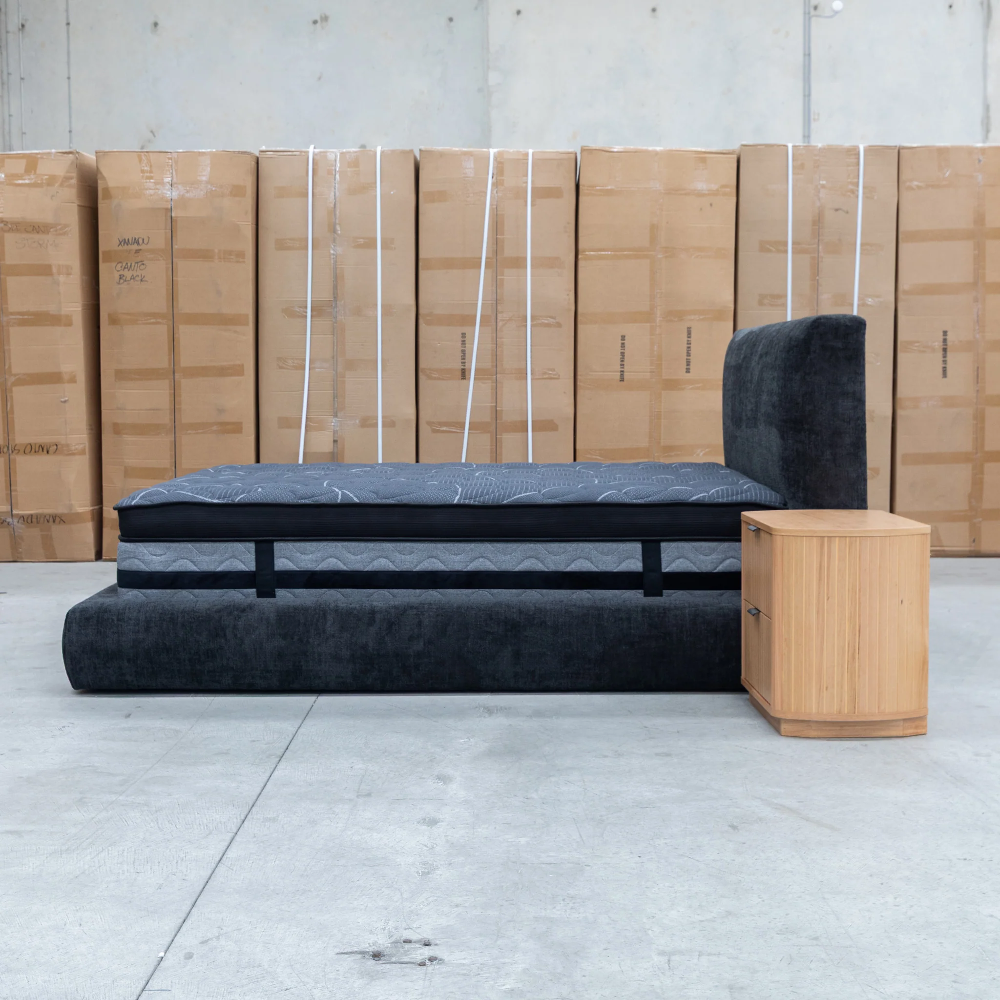 Alina King Upholstered Bed - Black - Image 8