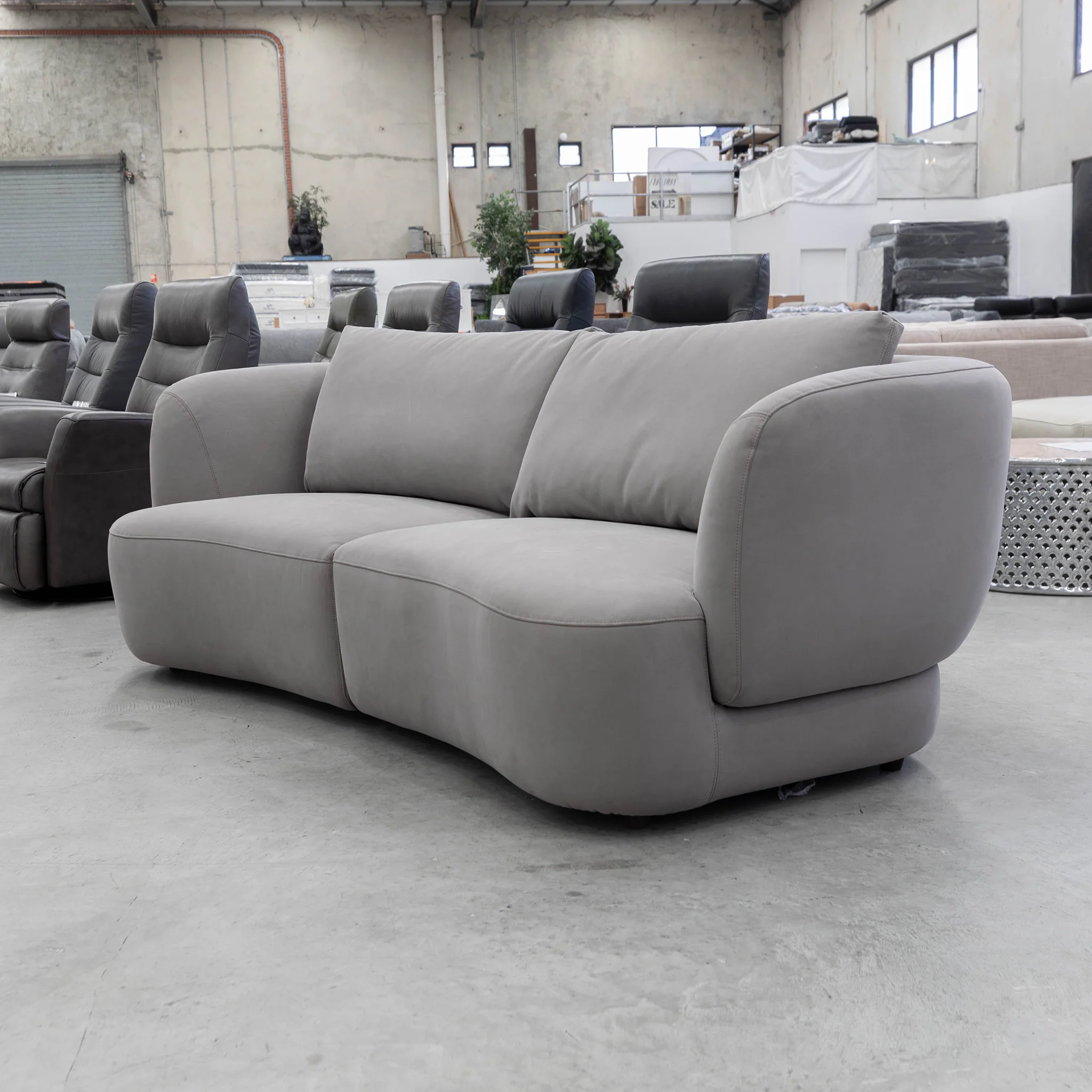 COR-13033 2.5 seat curved sofa - Light Grey - Floor Stock - Image 3