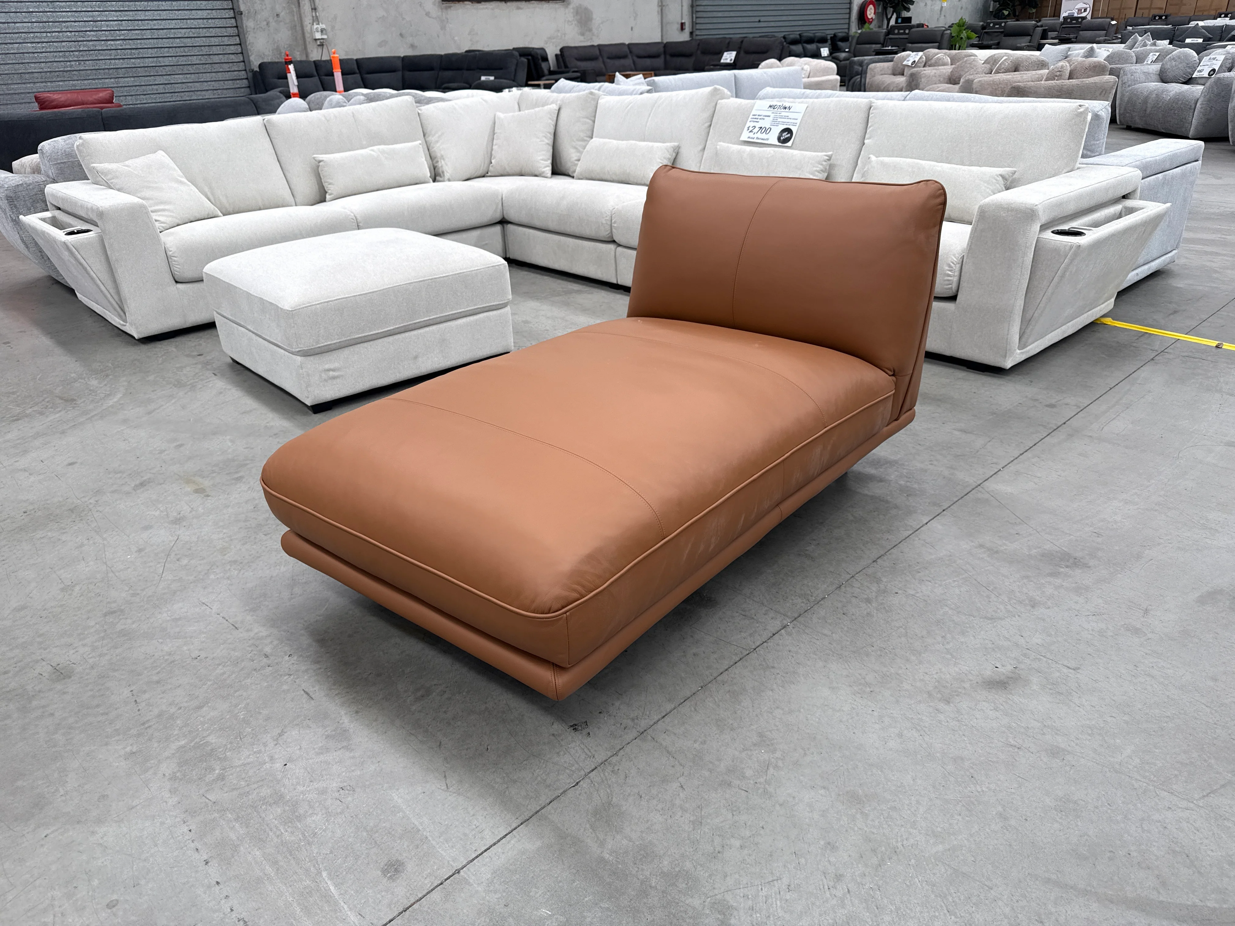HTL-A0654 Chaise - Caramel - Floor Stock