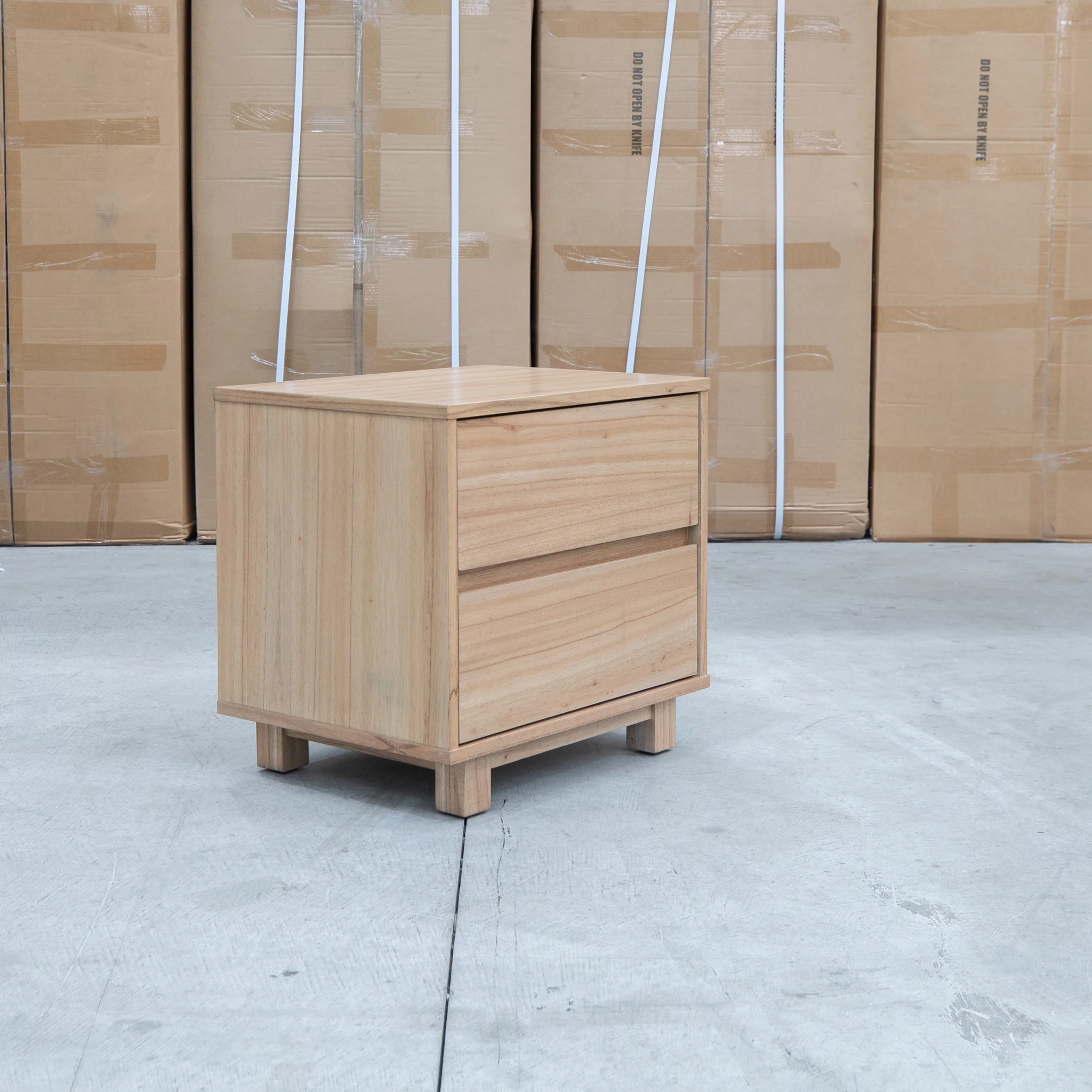Mandalay Mountain Ash 2 Drawer Bedside - Image 4