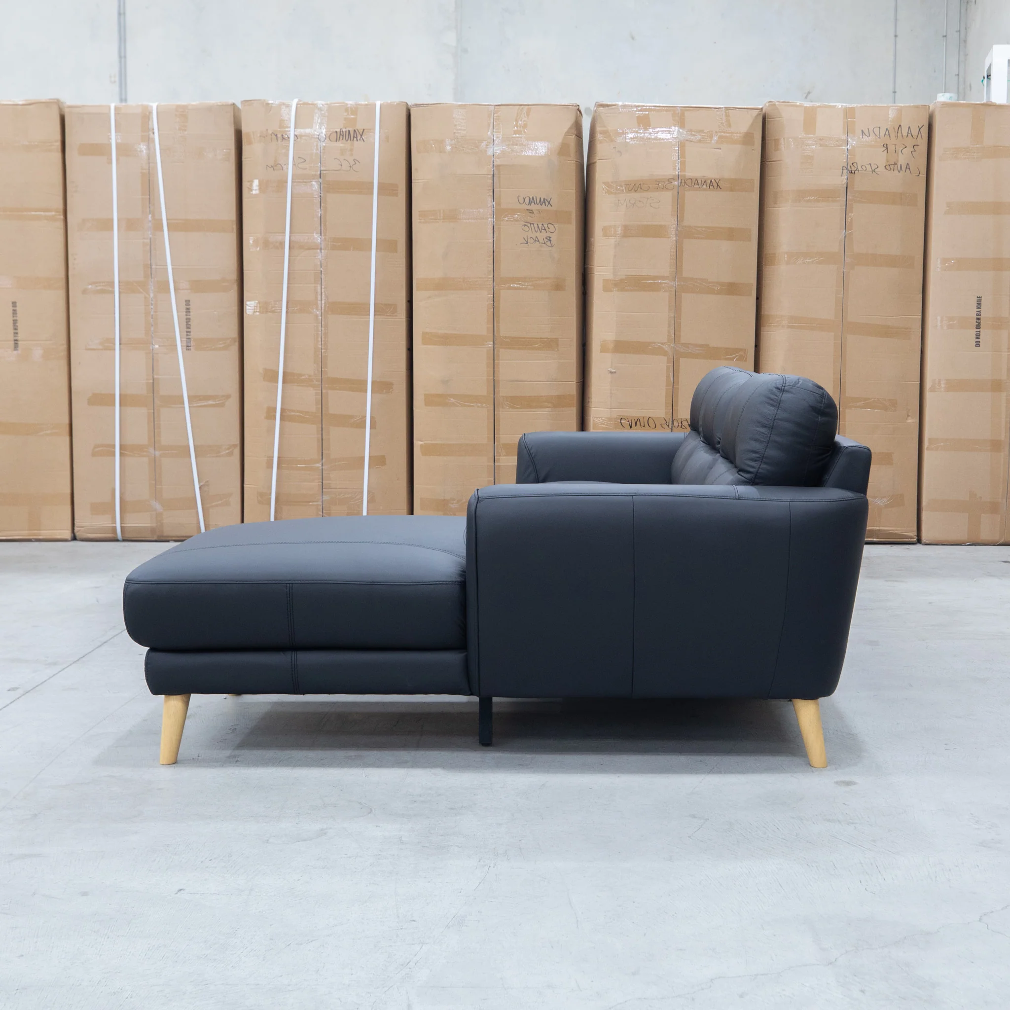 Nevada Three Seat RHF Leather Chaise Lounge - Black - Image 6