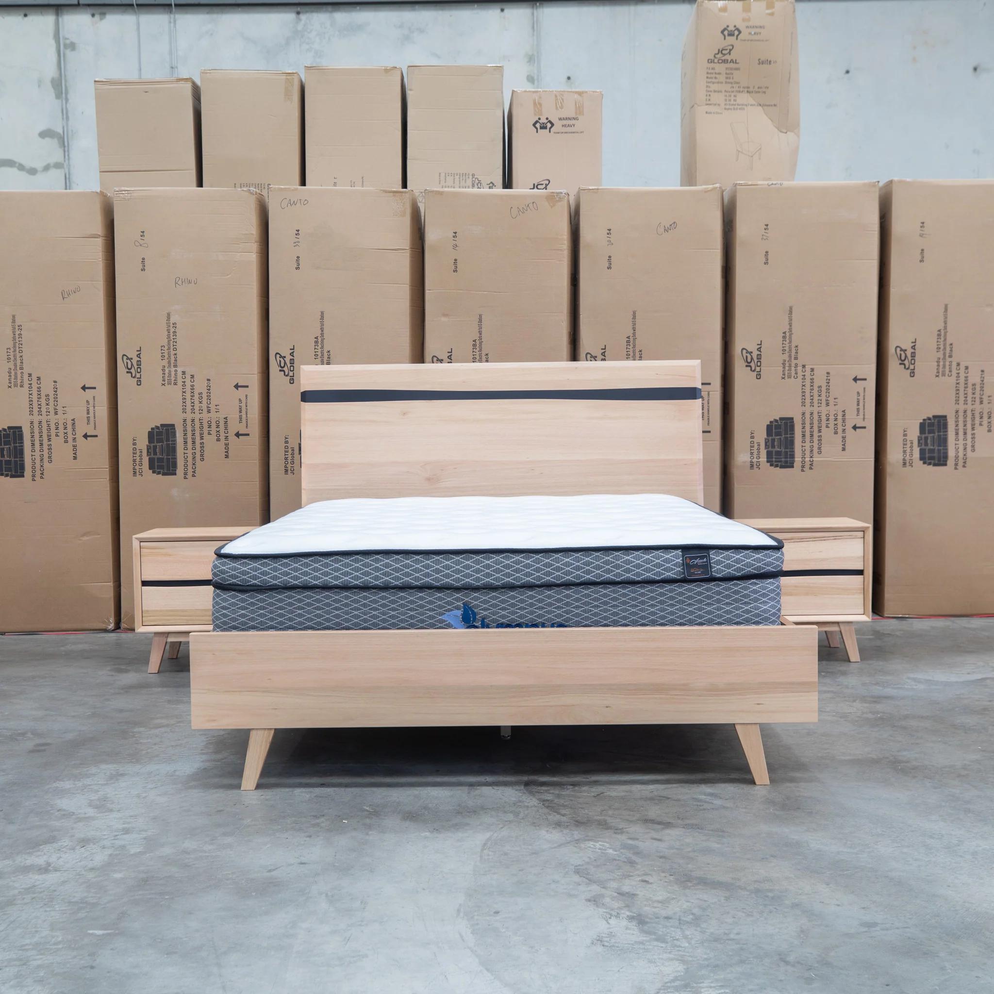 Porto Messmate King Bed with Resin Insert - Image 7