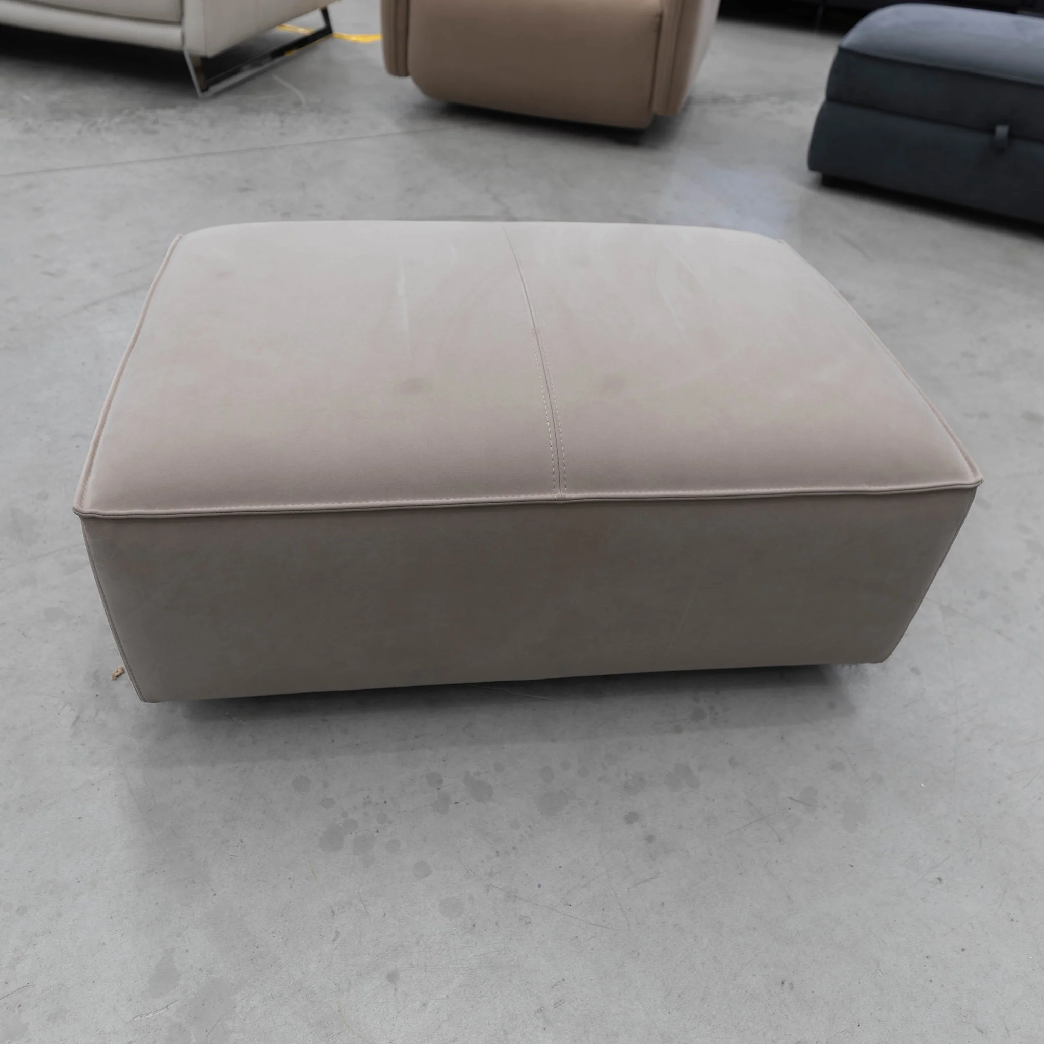 RS-13250-PR Square ottoman - Light Khaki - Floor Stock - Image 6