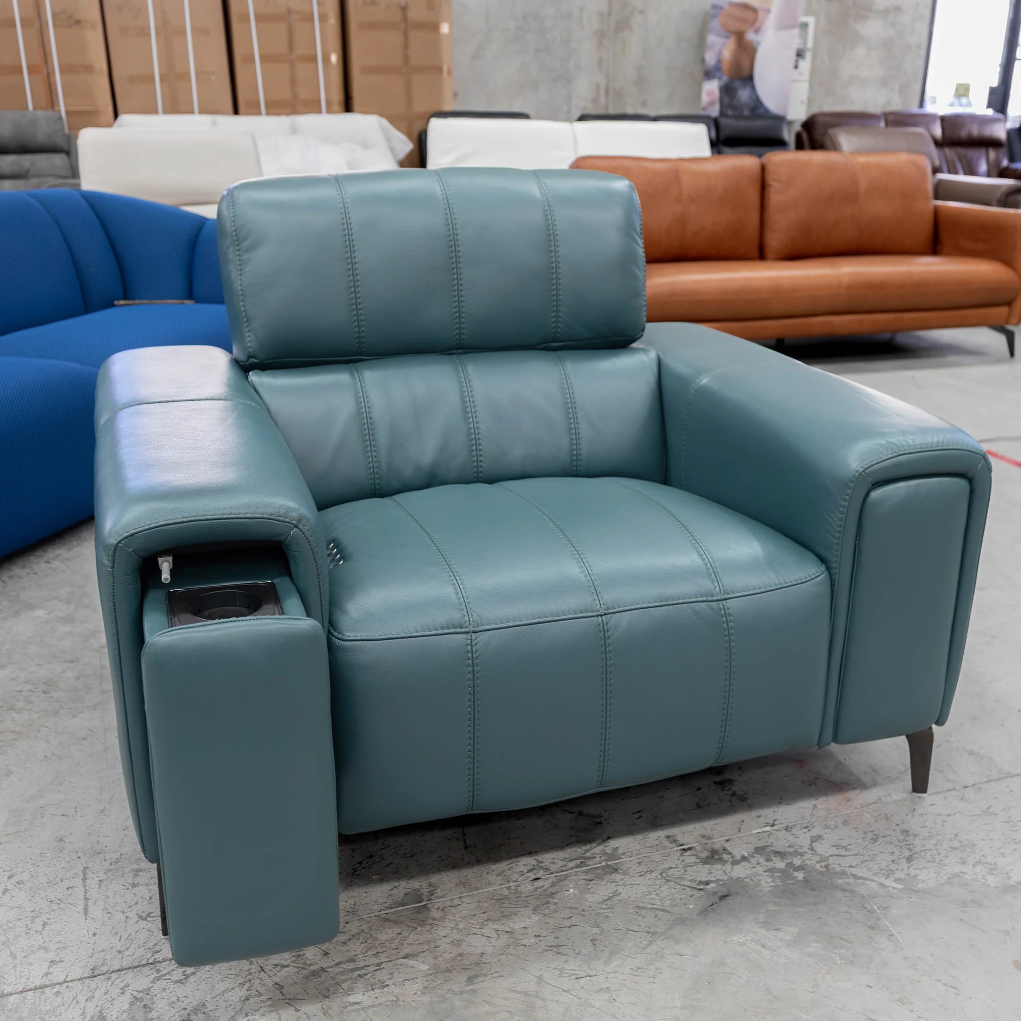 RSHU-13250-PR Single dual motor leather theatre recliner  - Green - Floor Stock - Image 6